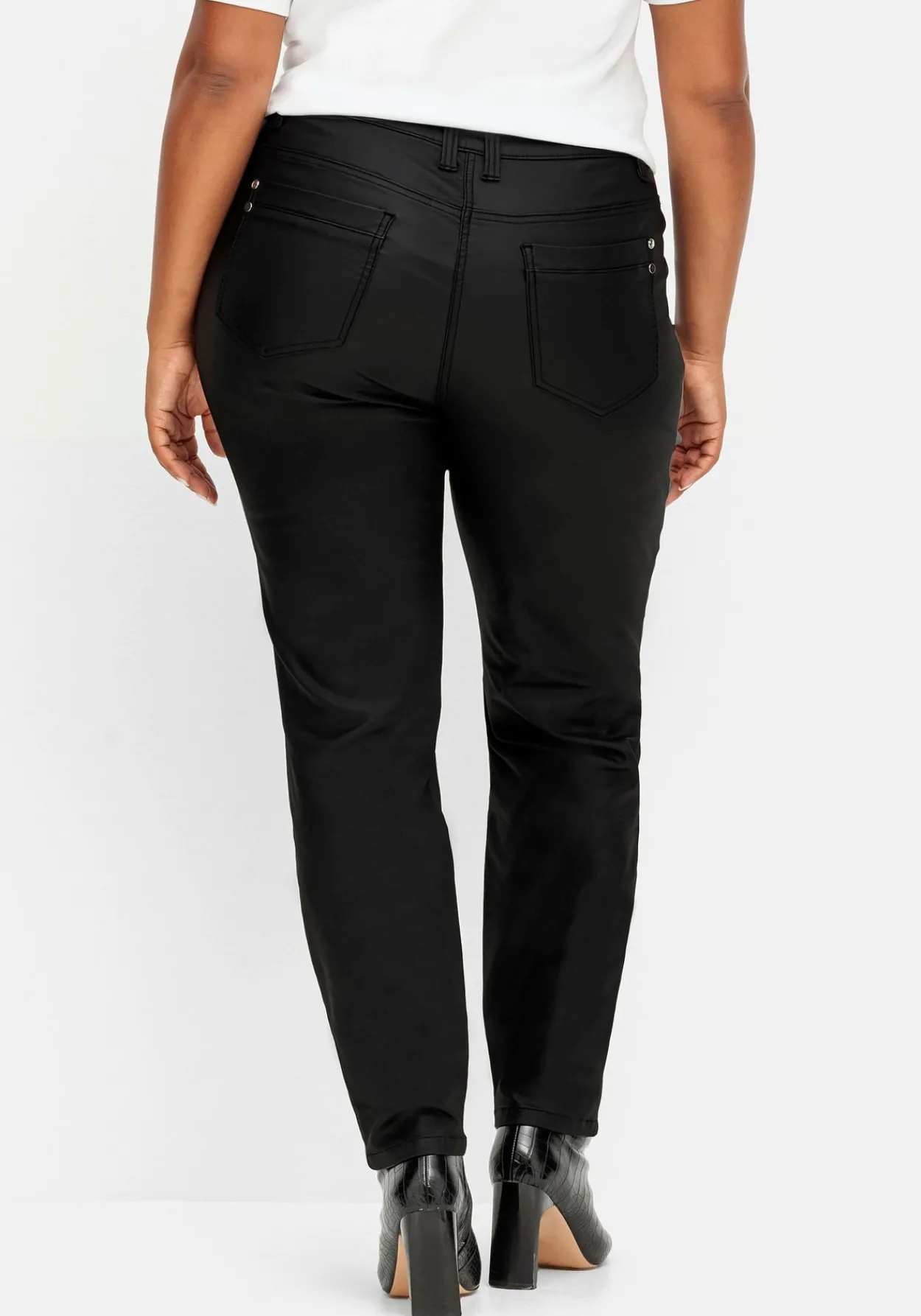 Schmale beschichtete Thermohose, innen angeraut<sheego Outlet