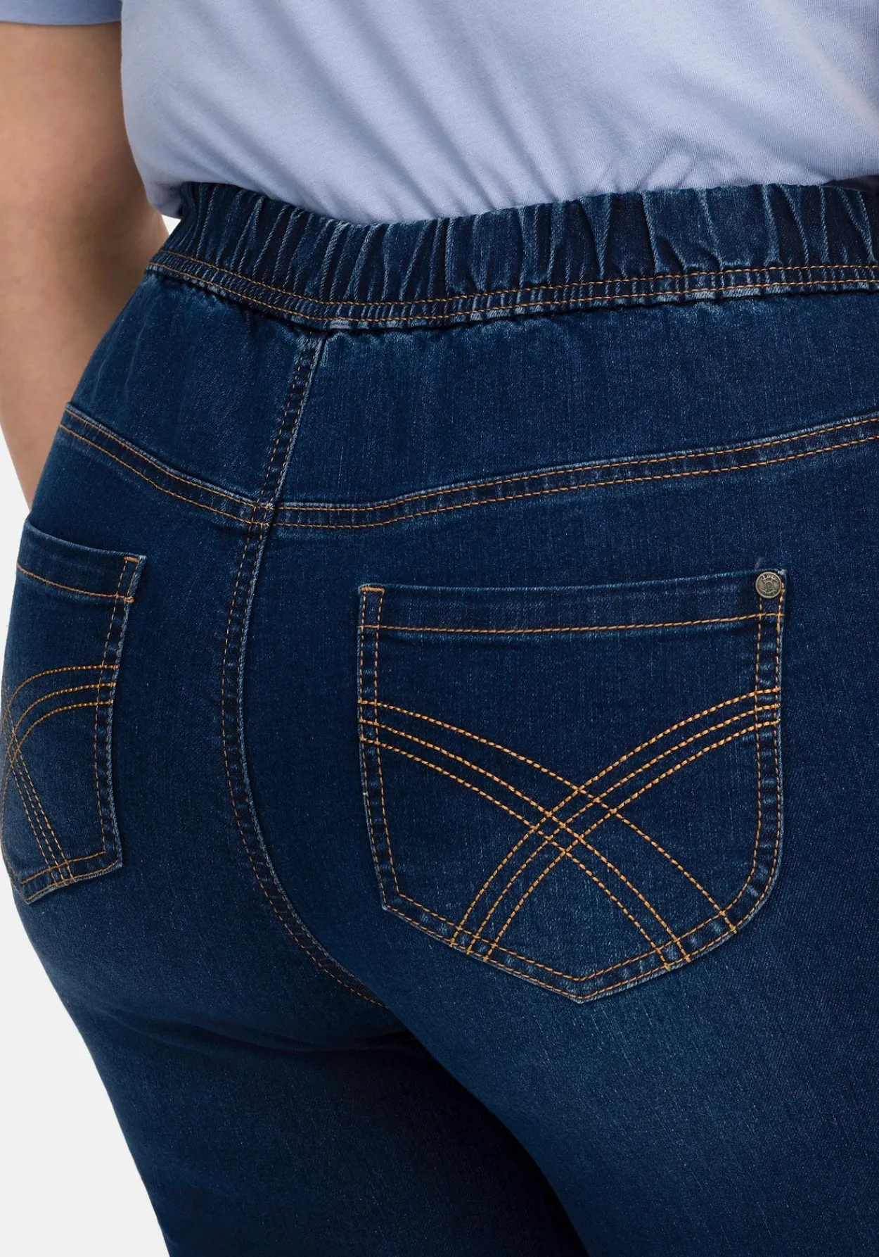 Schmale Caprijeans mit Saumumschlag<sheego Outlet
