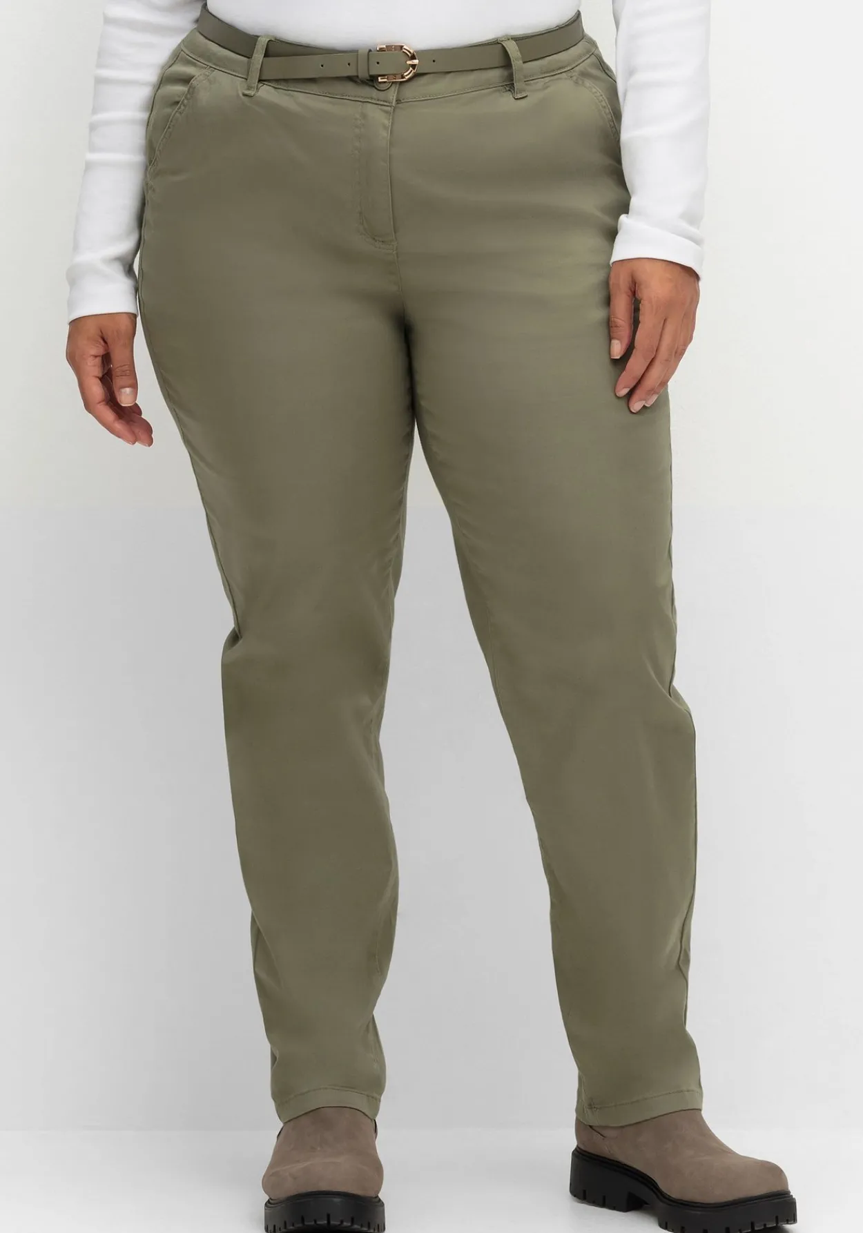 Schmale Chinohose mit Gürtel<sheego Clearance