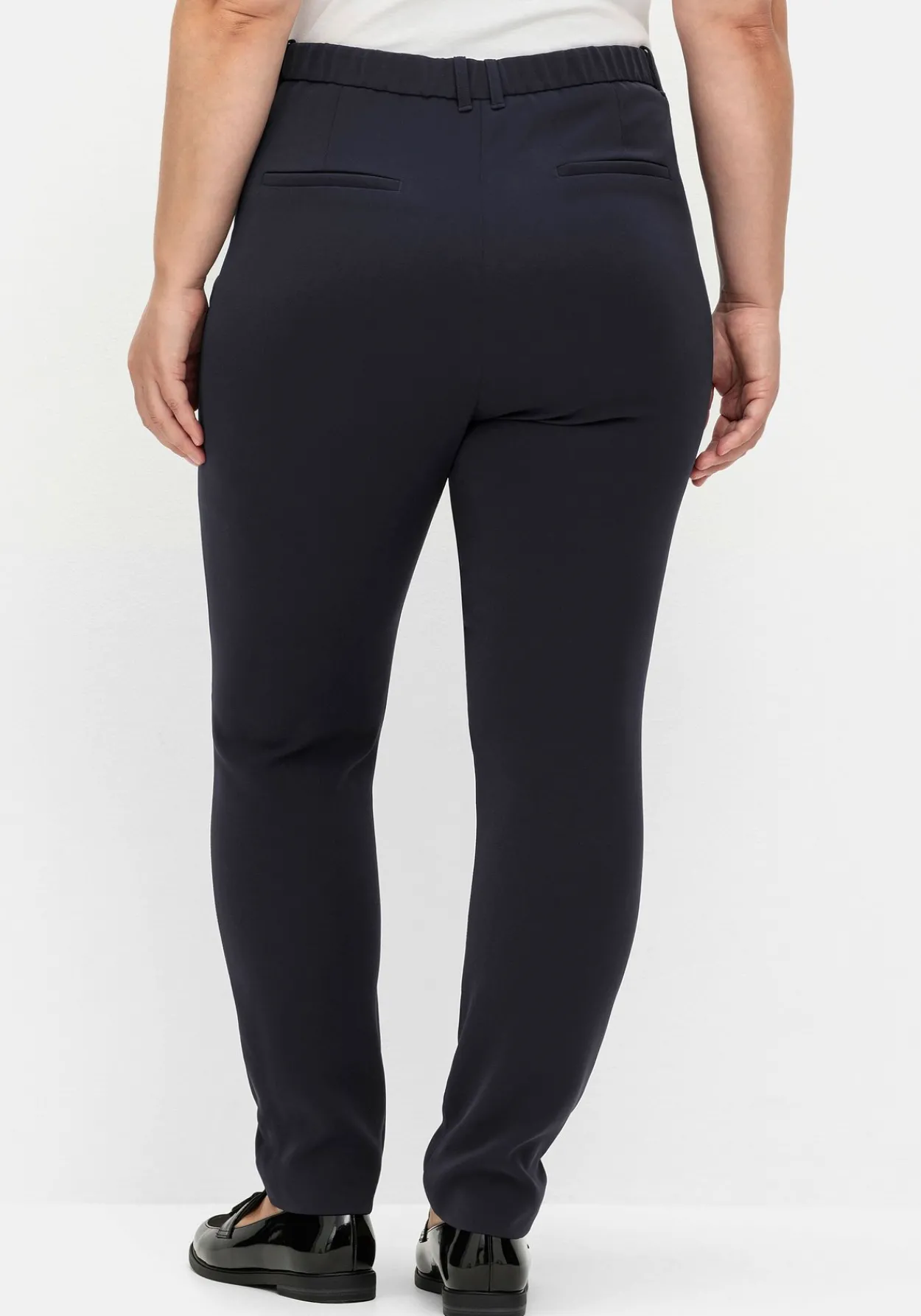 Schmale gepflegte Hose mit Teilgummibund<sheego Best