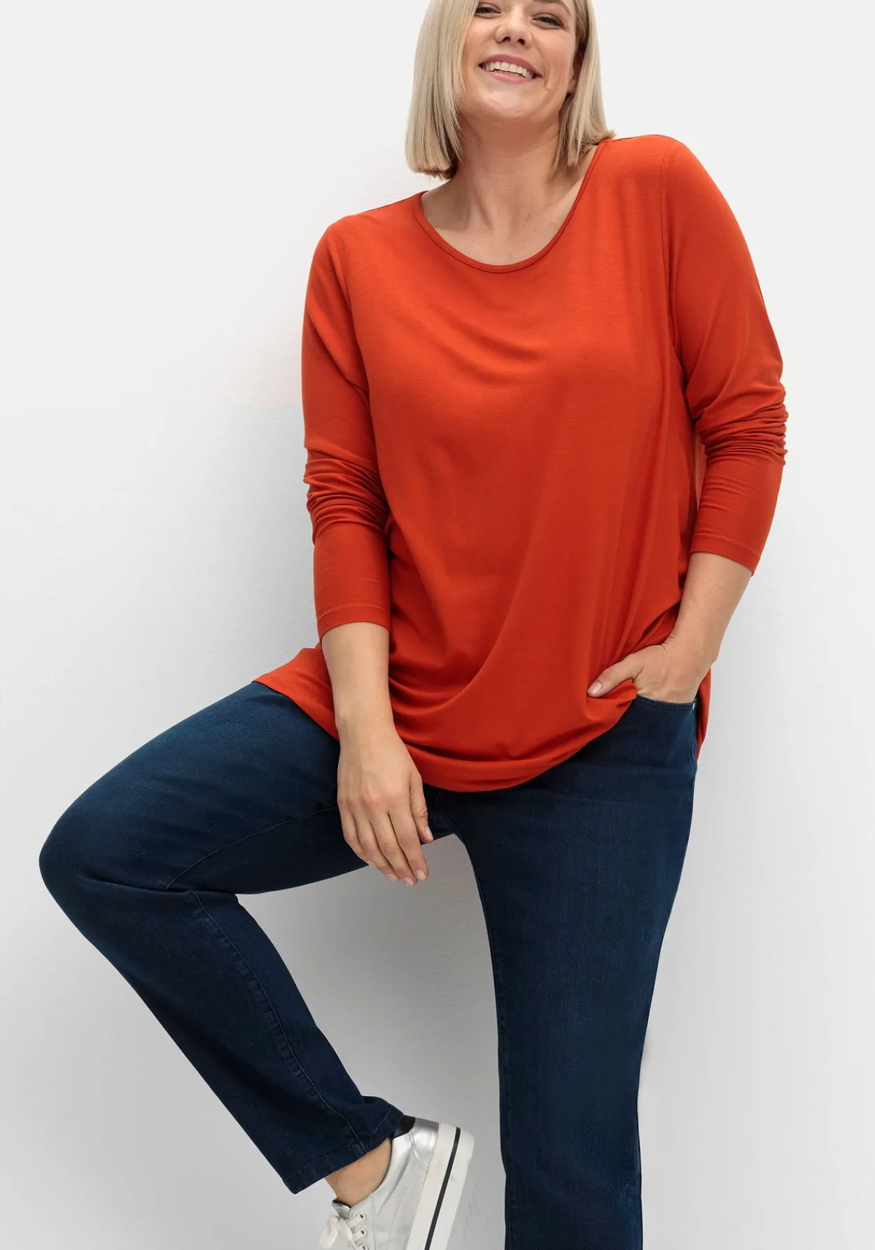 Schmale Jeans mit Glitzer-Zierband am Bund<sheego New