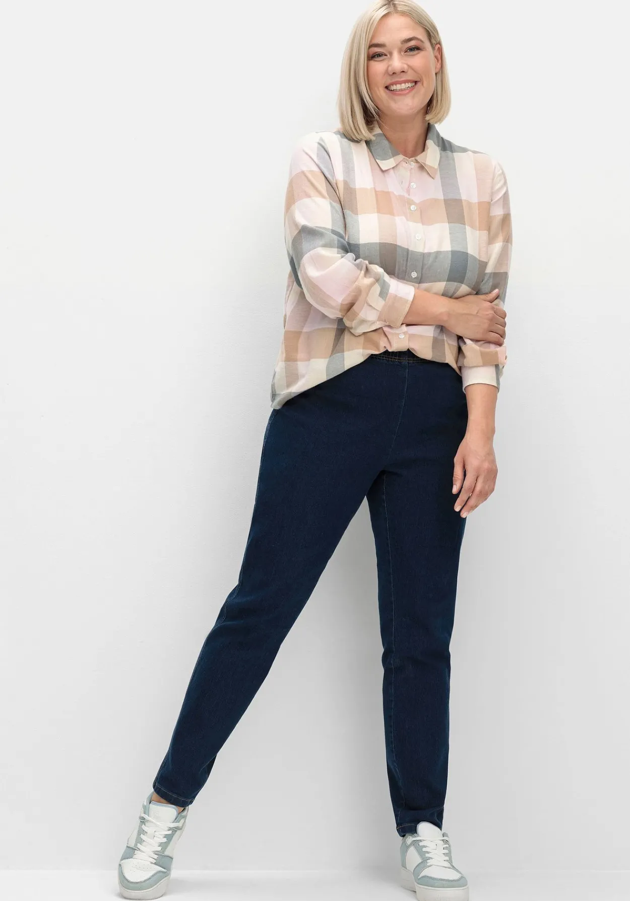 Schmale Jeans mit Stretchbund, ohne Taschen<sheego Sale