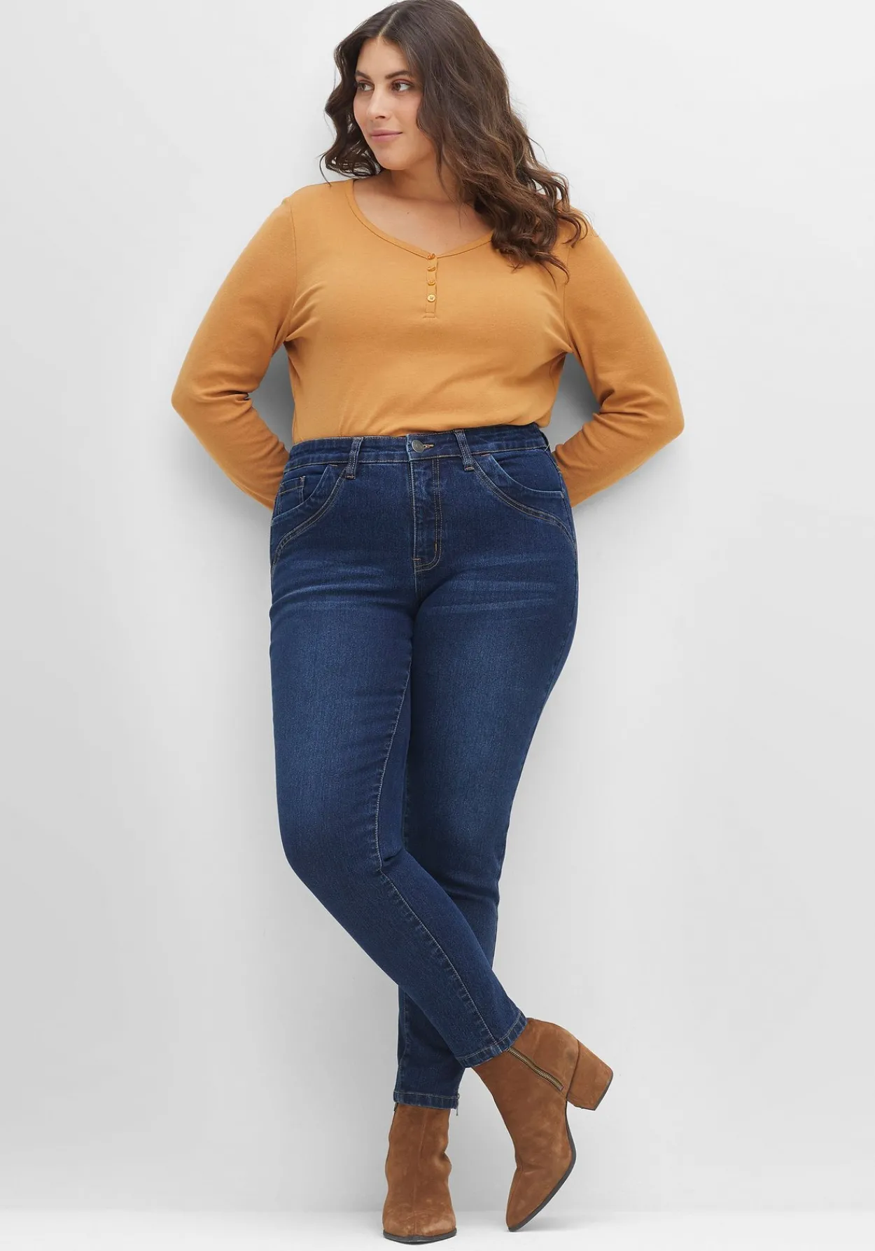 Schmale Jeans mit Zippern am Saumabschluss<sheego New