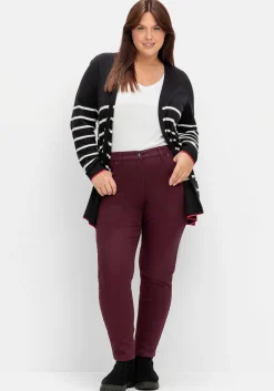 Schmale Twillhose mit Stickerei und Ziernähten<sheego Discount