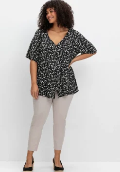 Shirt mit Blümchenprint und Knopfleiste<sheego Hot