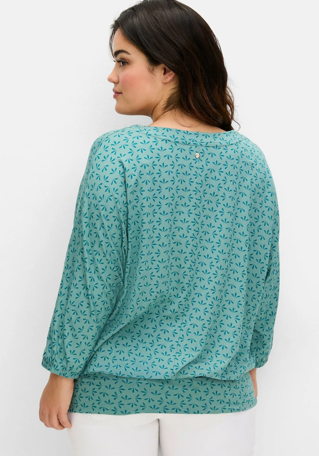 Shirt mit 3/4-Fledermausärmeln und V-Ausschnitt<sheego Sale