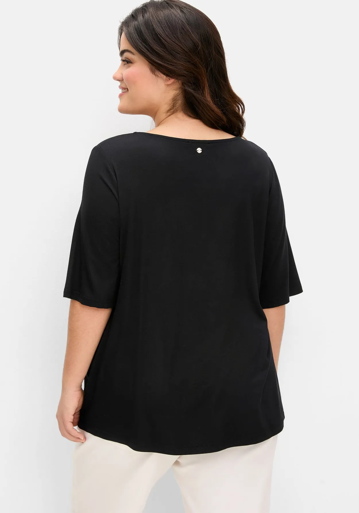 Shirt mit Karree-Ausschnitt, leicht tailliert<sheego Sale