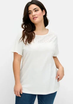 Shirt mit Lochstickerei-Einsatz vorn<sheego New