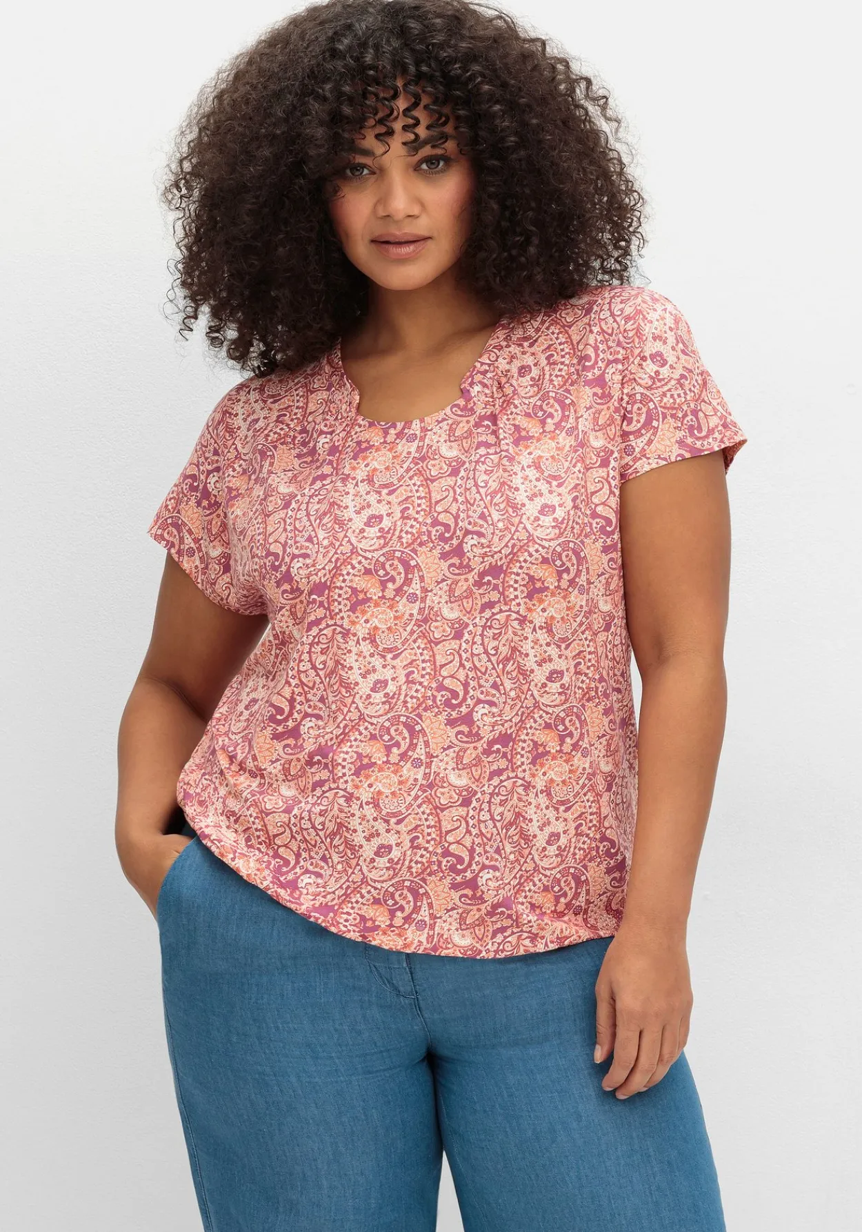 Shirt mit Paisleyprint und Gummizugbund<sheego Fashion