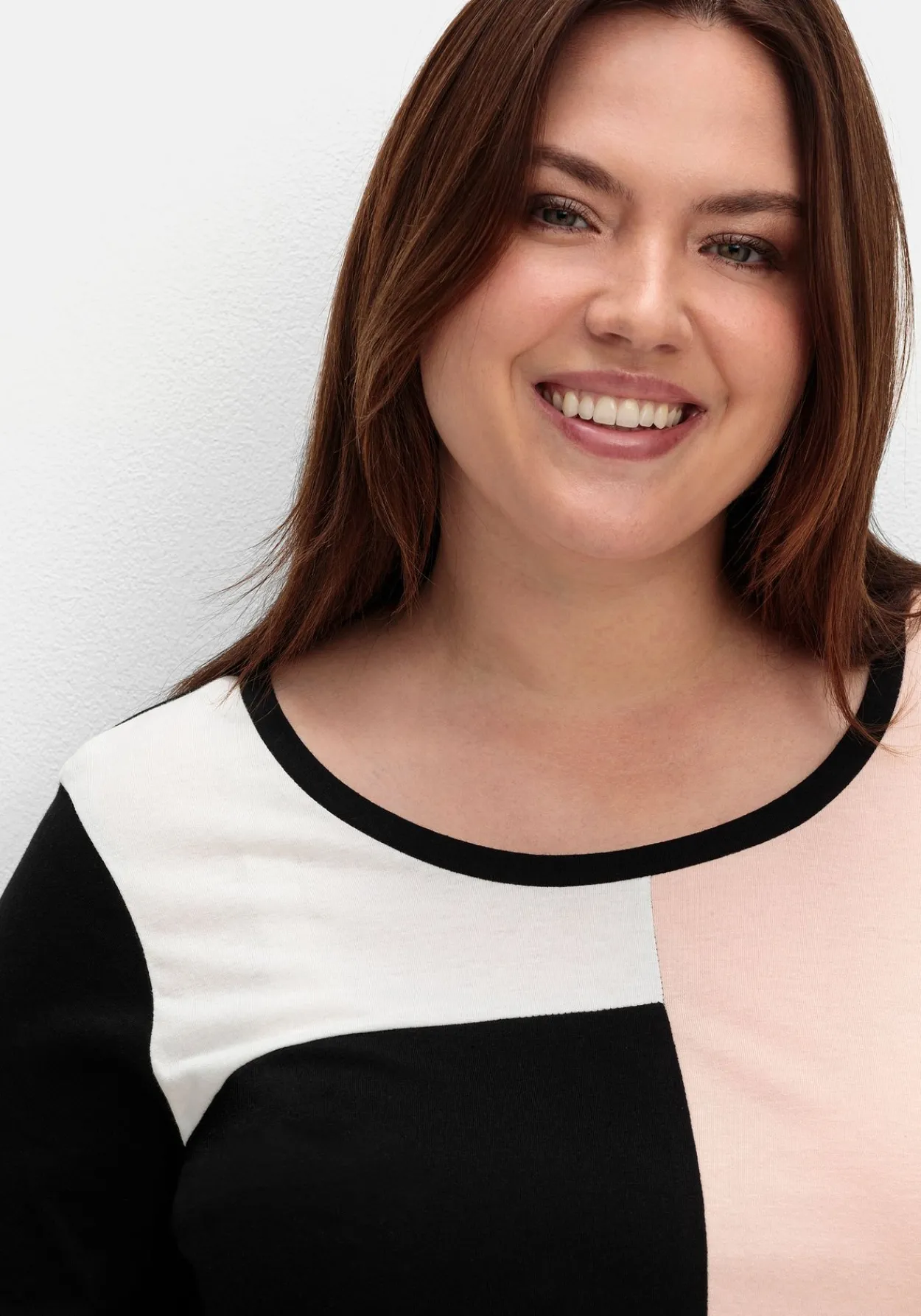 Shirt mit 3/4-Ärmeln und Grafikprint vorn<sheego Outlet