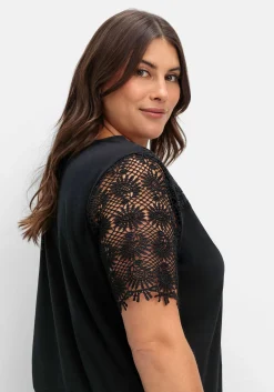 Shirt mit transparentem Spitzenbesatz<sheego Outlet