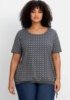 Shirt mit Tunnelzug am Saum und Alloverprint<sheego Fashion