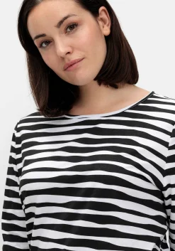 Shirt mit welligen Streifen und 3/4-Ärmeln<sheego Hot