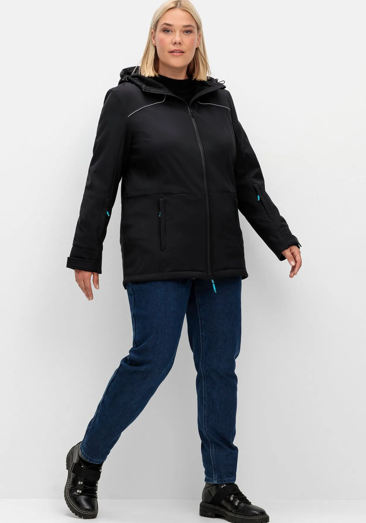 Skijacke aus Softshell, wasser- und windabweisend<sheego Fashion