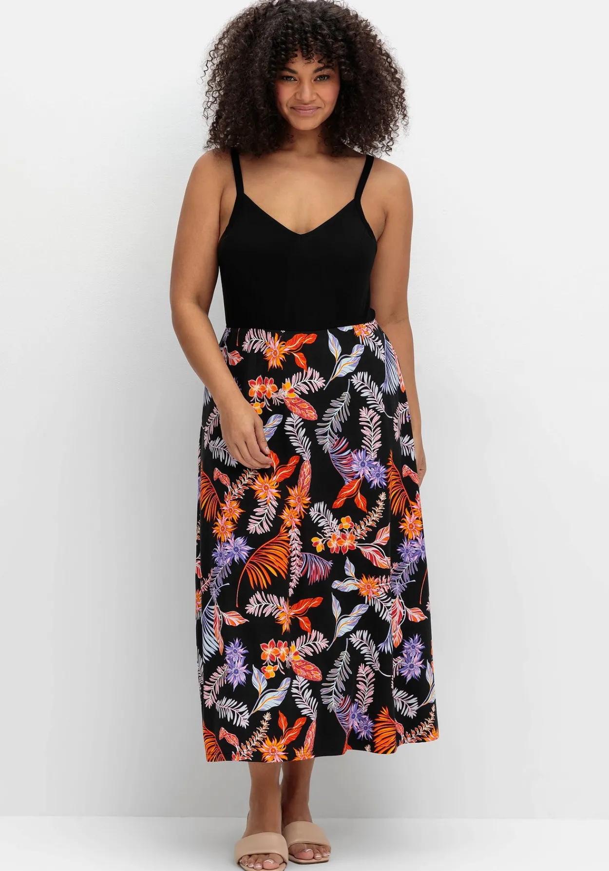 Sommerkleid mit Blumenprint, in Midilänge<sheego Fashion