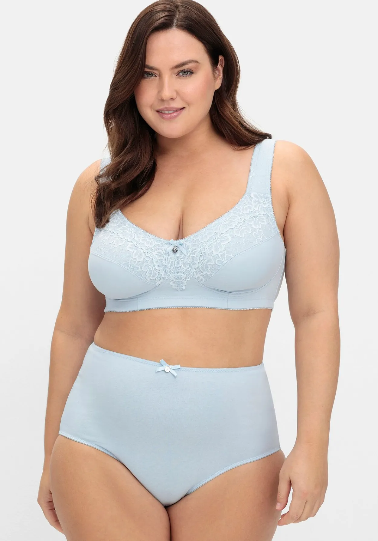Spitzen-BH ohne Bügel mit Mesh-Innenfutter<sheego New