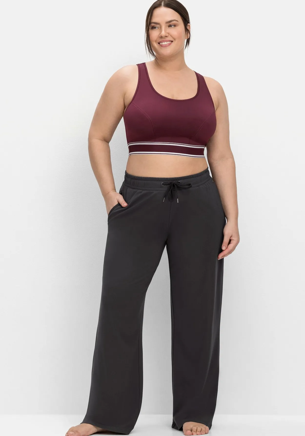 Sporthose aus Funktionsmaterial, mit Gummibund<sheego Outlet