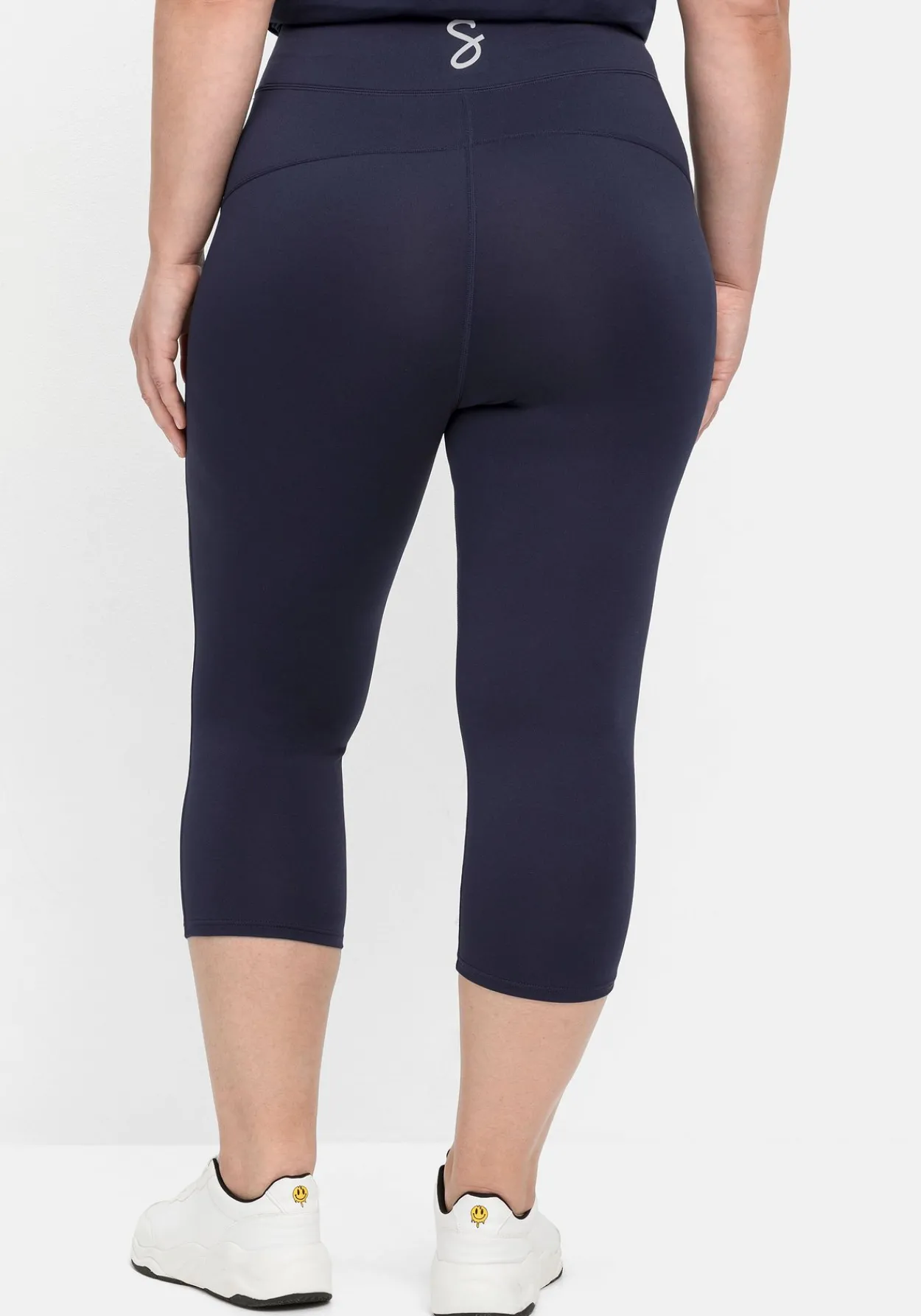Sporthose mit Innentasche, in Caprilänge<sheego Discount