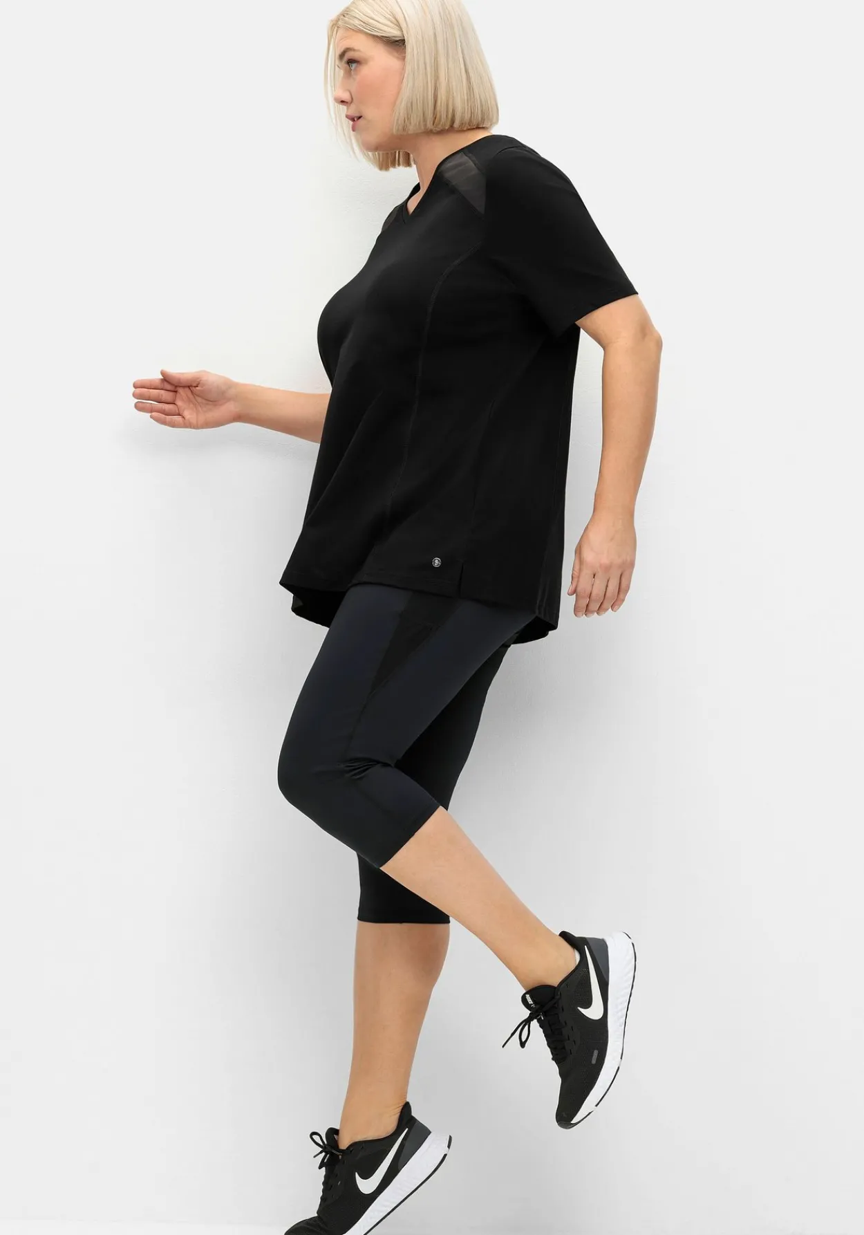 Sportleggings in Caprilänge, aus Funktionsmaterial<sheego Online