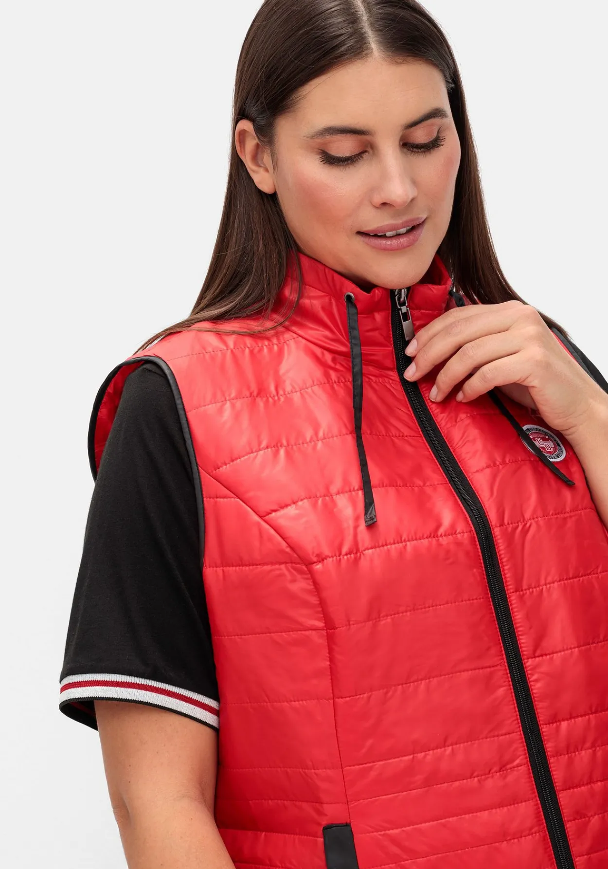 Steppweste mit Kontrastdetails und Stehkragen<sheego Best