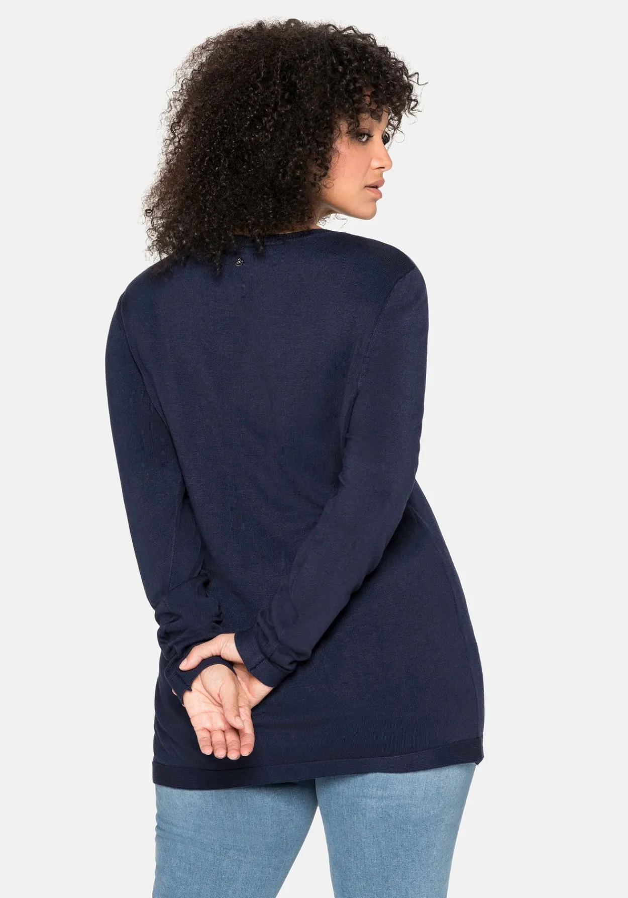 Strickjacke aus Viskose, mit tiefem V-Ausschnitt<sheego Hot