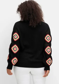 Strickjacke mit aufgenähten Häkelpatches<sheego by Joe Browns Best