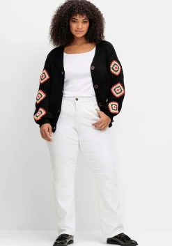 Strickjacke mit aufgenähten Häkelpatches<sheego by Joe Browns Best