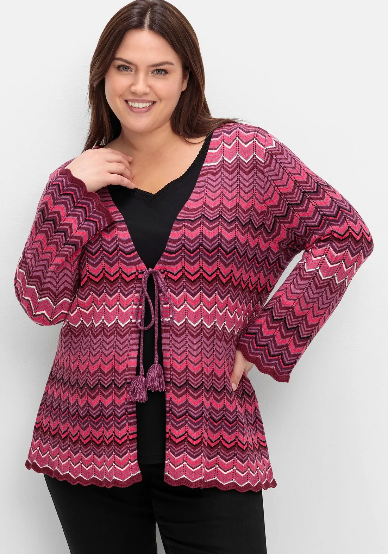 Strickjacke mit Trompetenärmeln, im Zickzackmuster<sheego Best