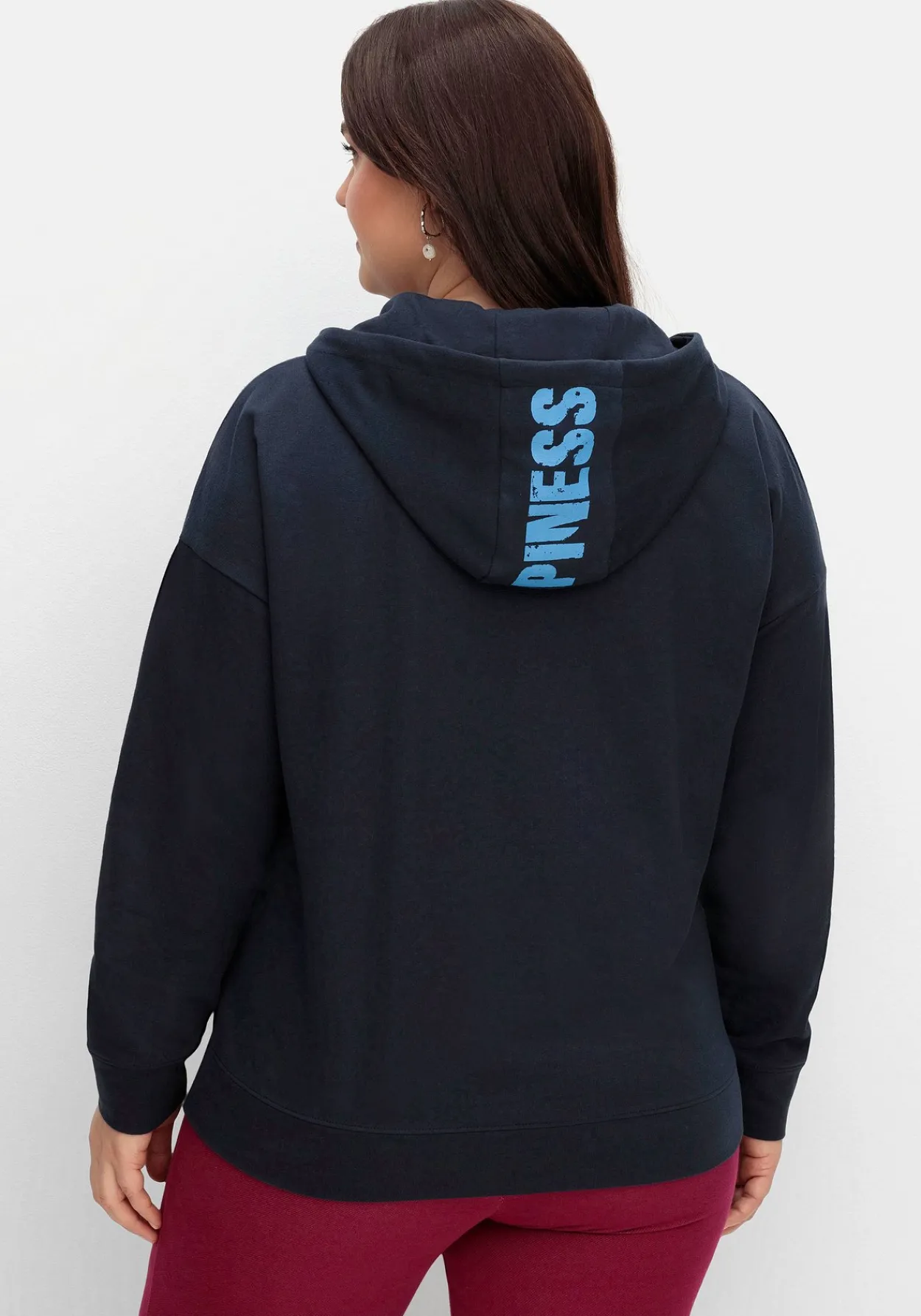 Sweatshirt mit Kapuze und Kängurutasche<sheego New