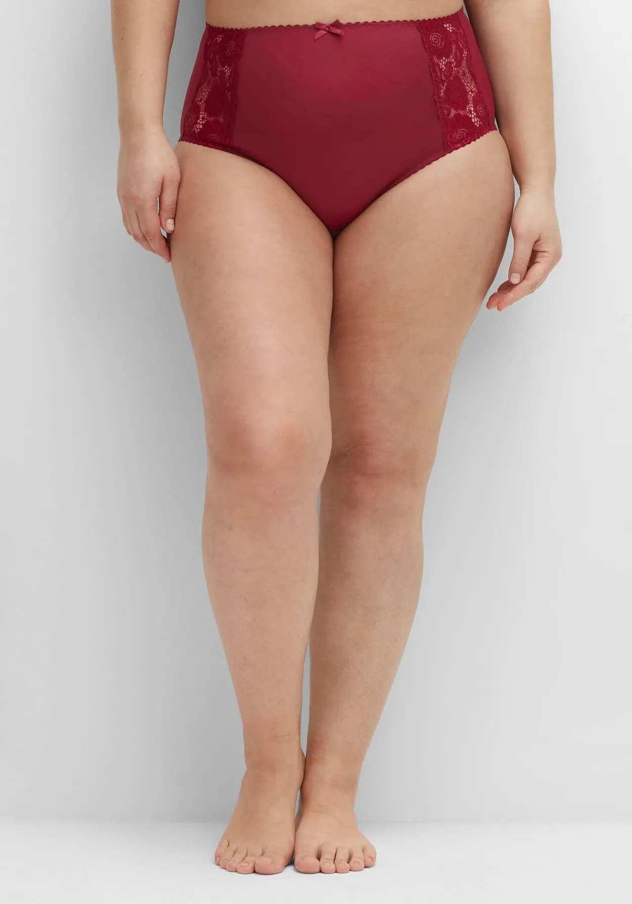 Taillenslip mit transparenter Spitze<sheego Clearance