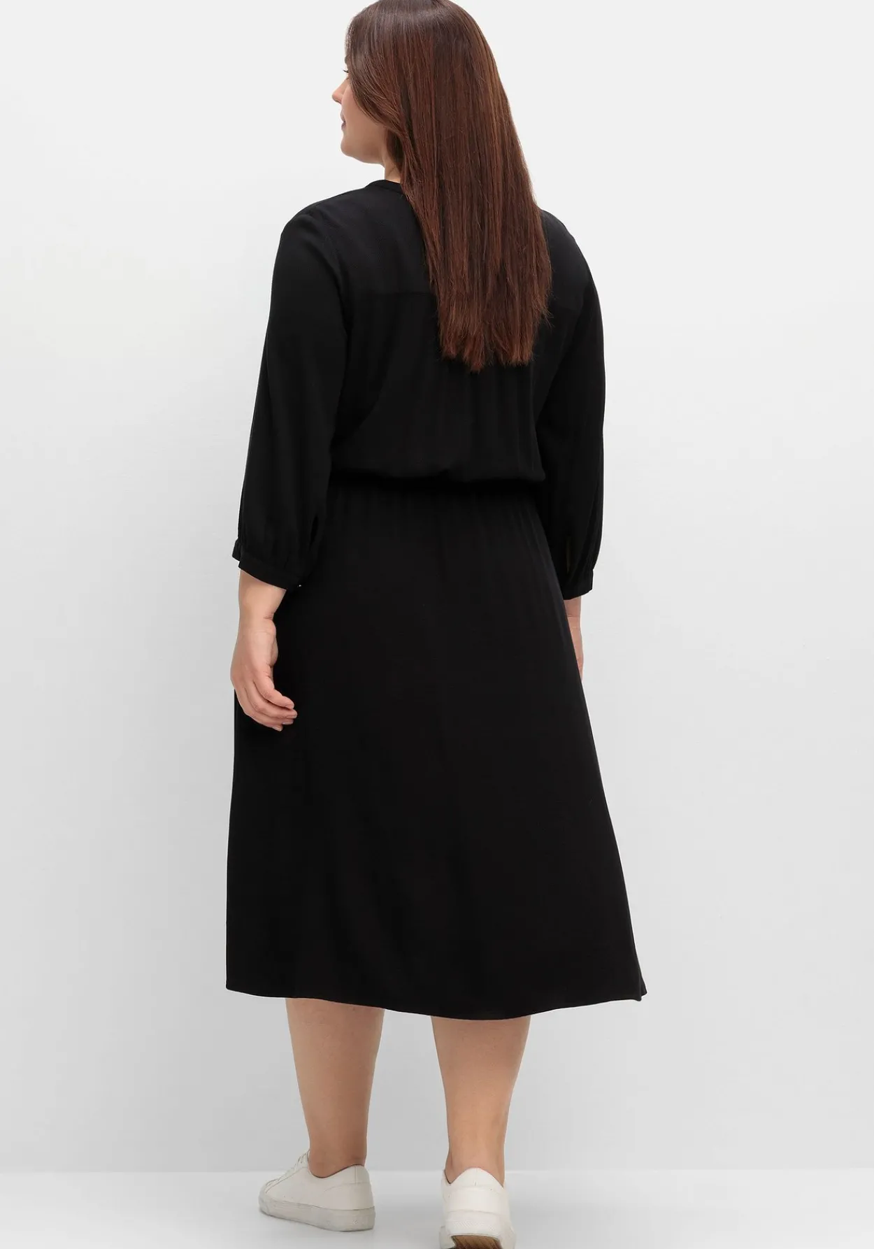 Tailliertes Kleid mit Taschen, in Strukturqualität<sheego New
