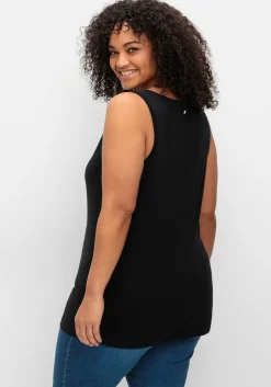 Tanktop mit V-Ausschnitt und Zierknopfleiste<sheego Hot