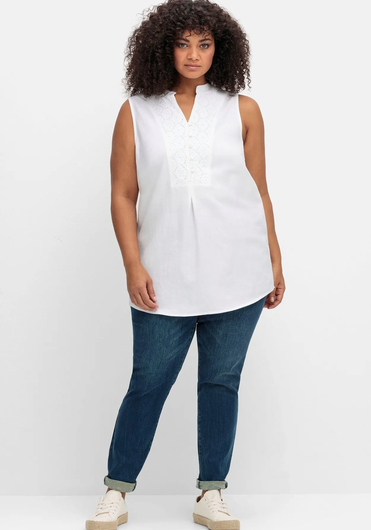 Top mit dekorativem Spitzenbesatz<sheego by Joe Browns New