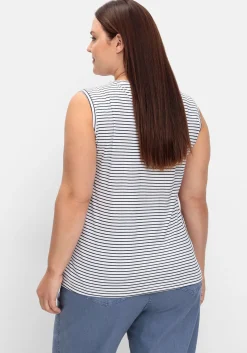Top mit kurzer Knopfleiste<sheego New