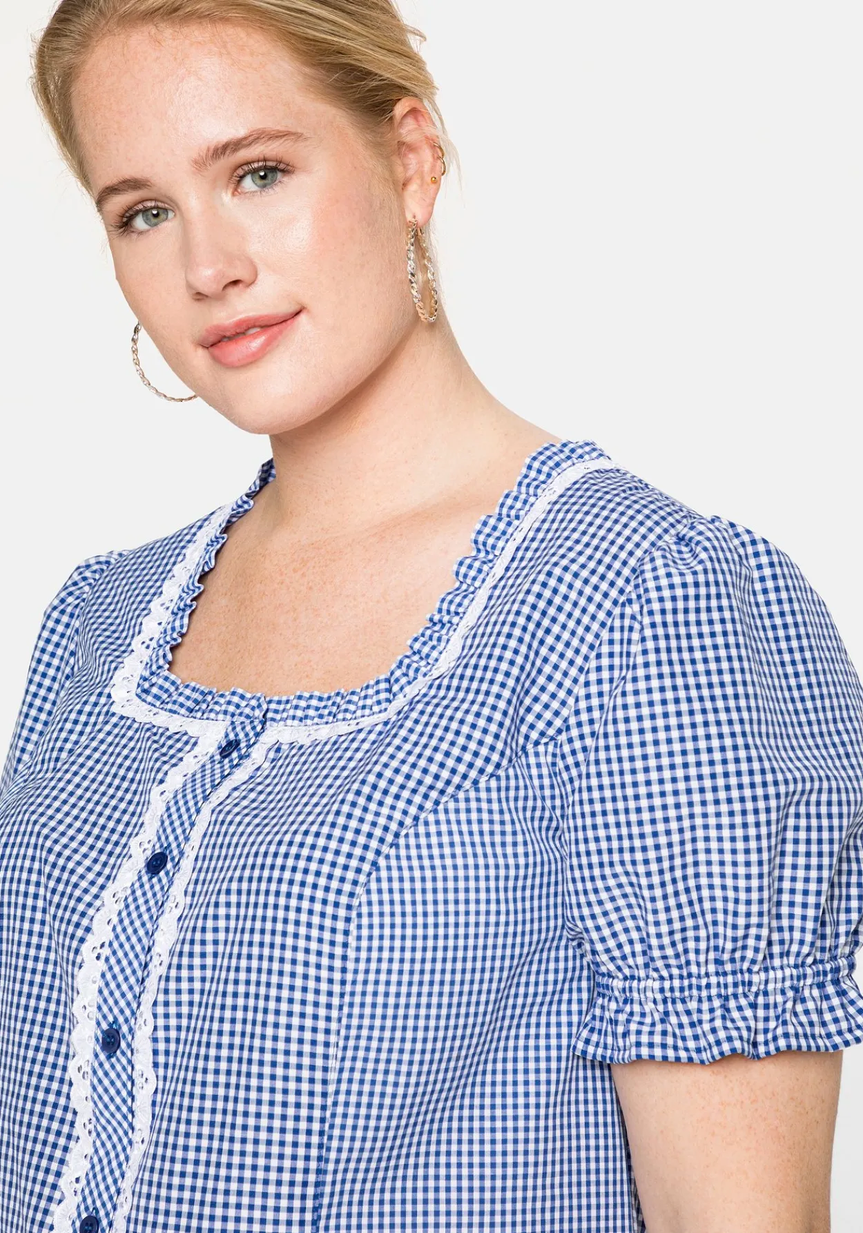 Trachtenbluse im Karo-Design, mit Spitzenbesatz<sheego Hot