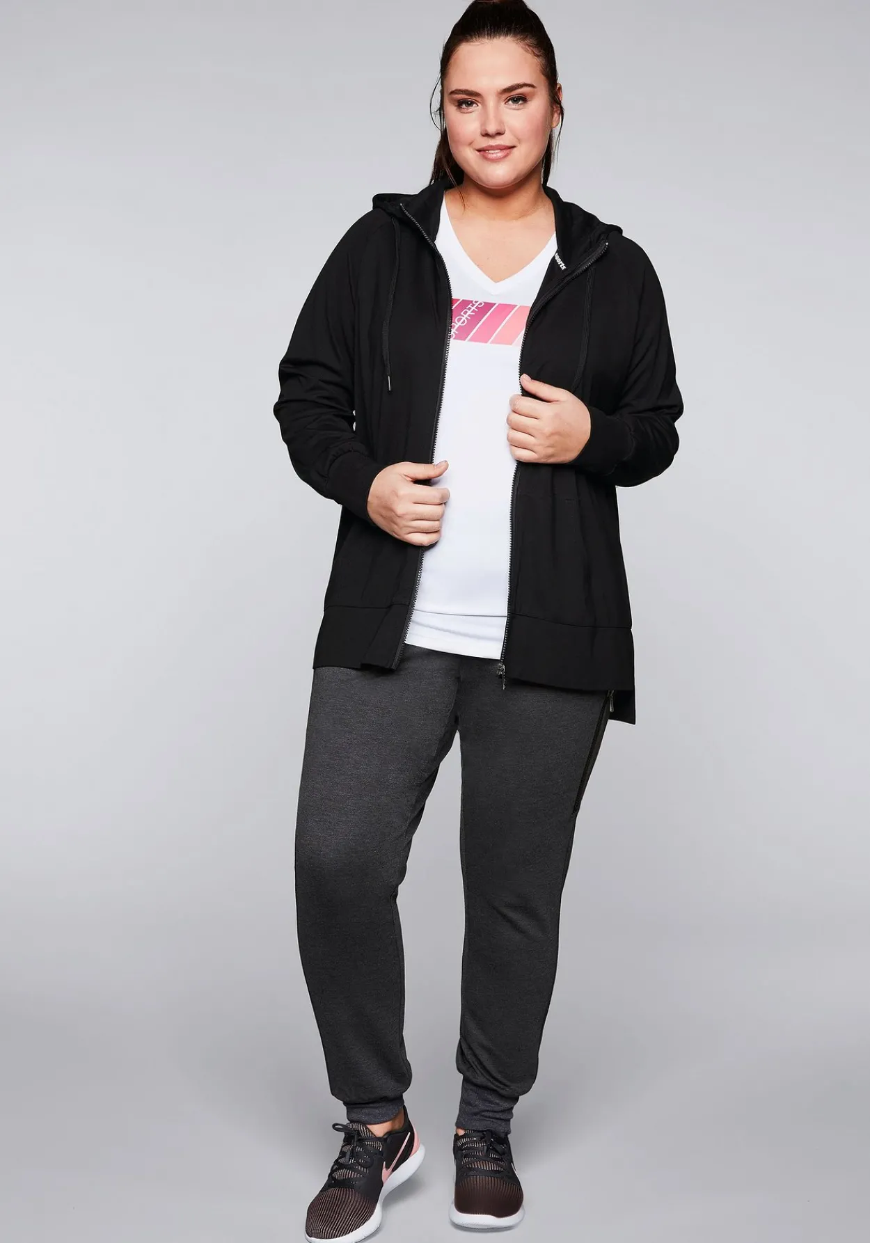 Trainingsjacke mit Kapuze, aus Sweat<sheego Discount
