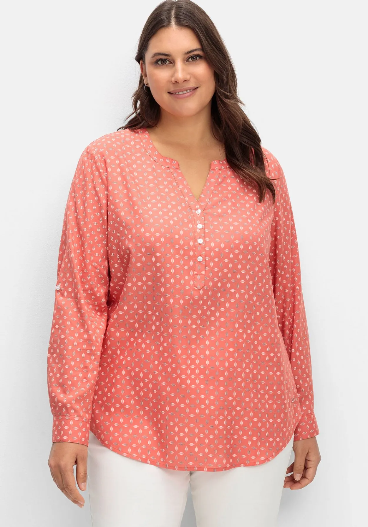 Tunika mit Alloverdruck und Krempelärmeln<sheego x Collection L. Clearance
