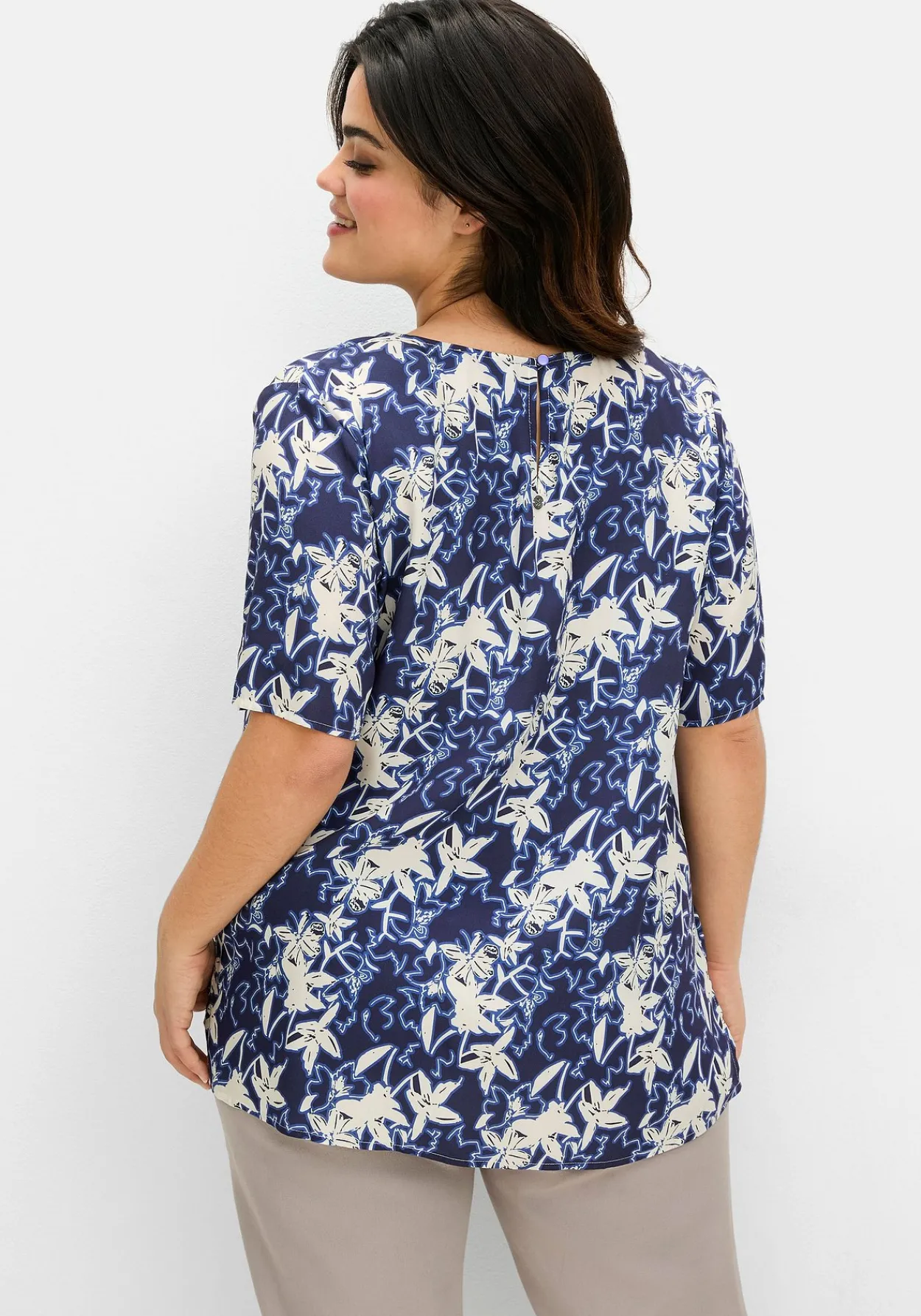 Tunika mit floralem Alloverdruck<sheego Outlet