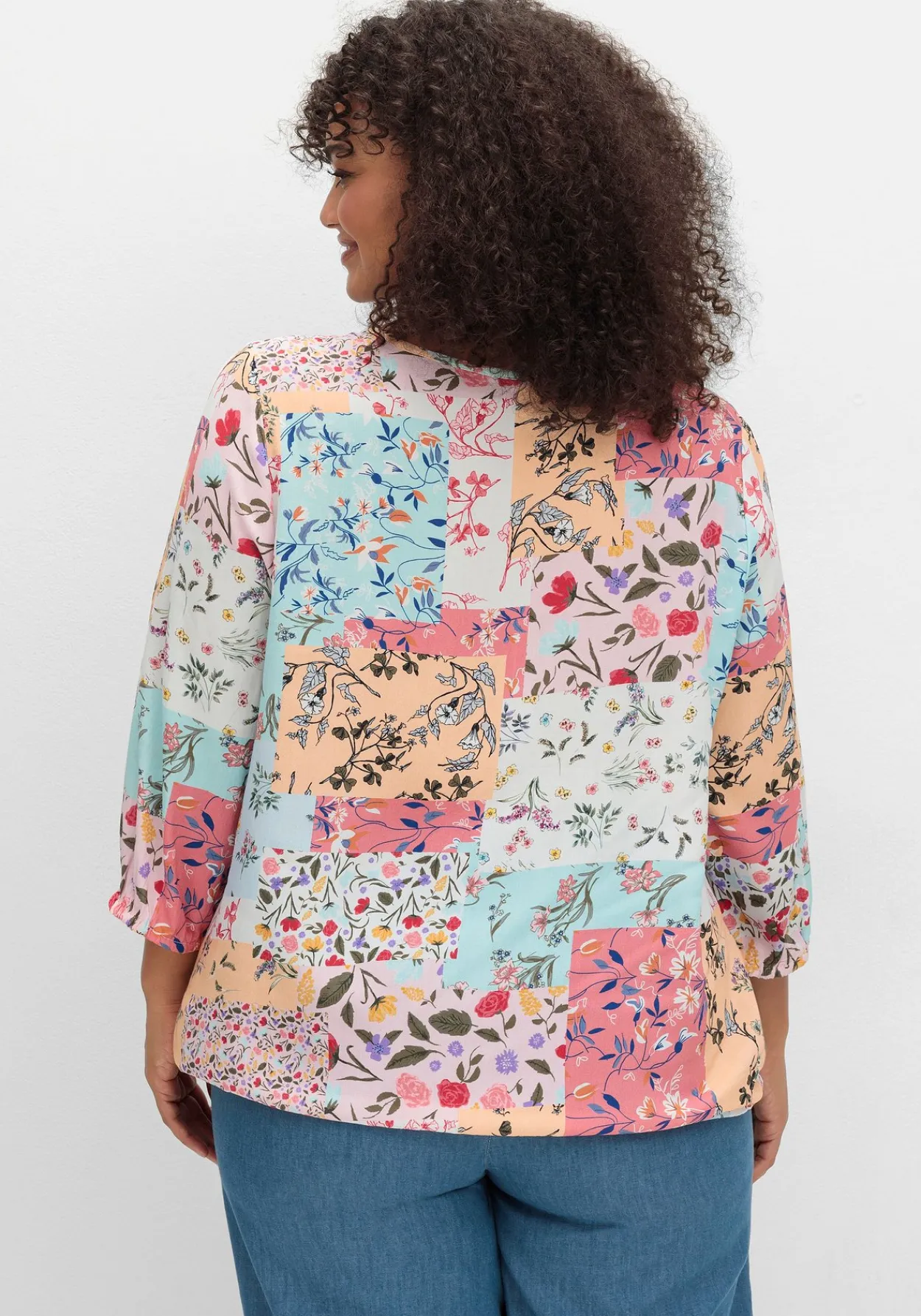 Tunika mit Patchwork-Print und Stretchsaum<sheego Outlet