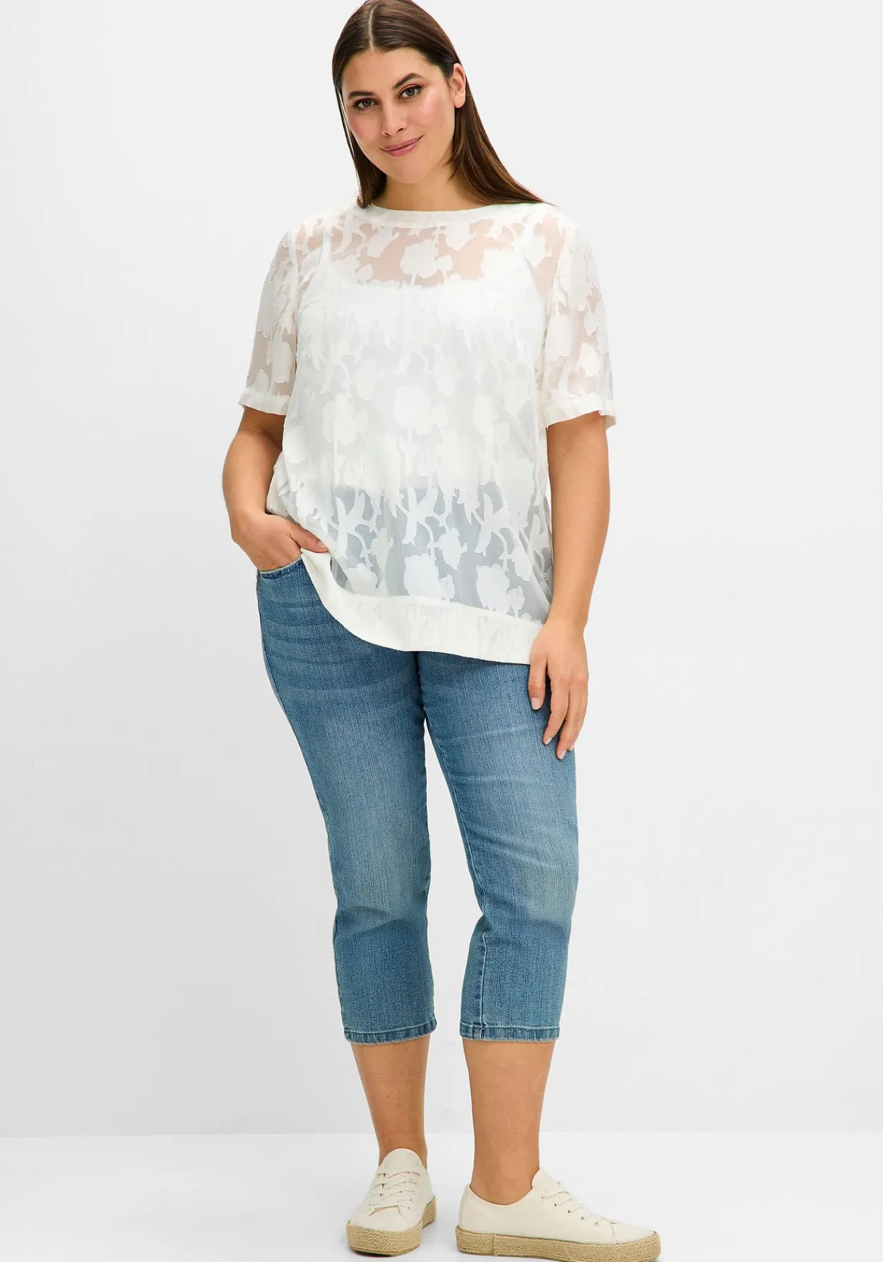 Tunika mit transparentem Jacquardmuster<sheego Online