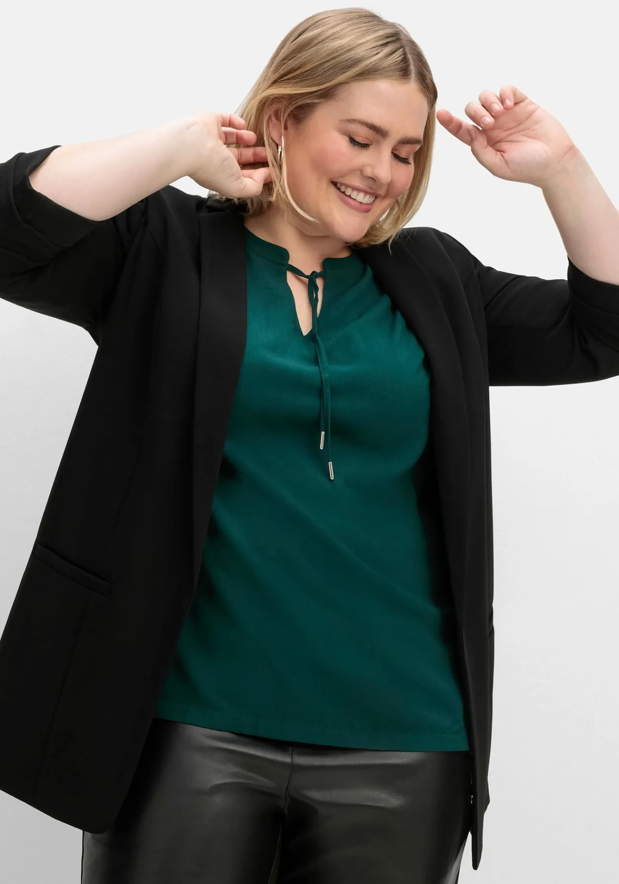 Verschlussloser Longblazer mit 3/4-Arm, gefüttert<sheego Clearance