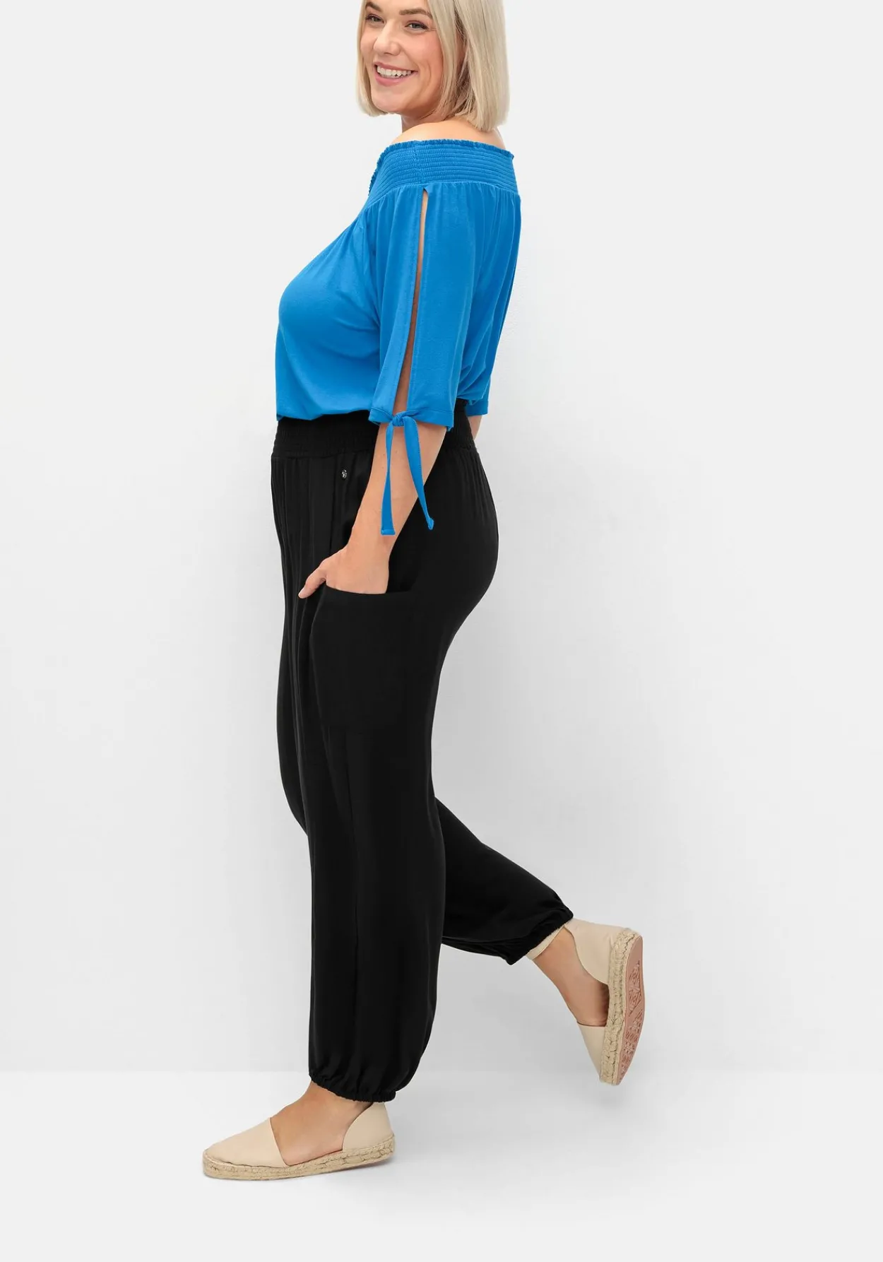 Weite Hose mit breitem Smokbund und Seitentaschen<sheego Best