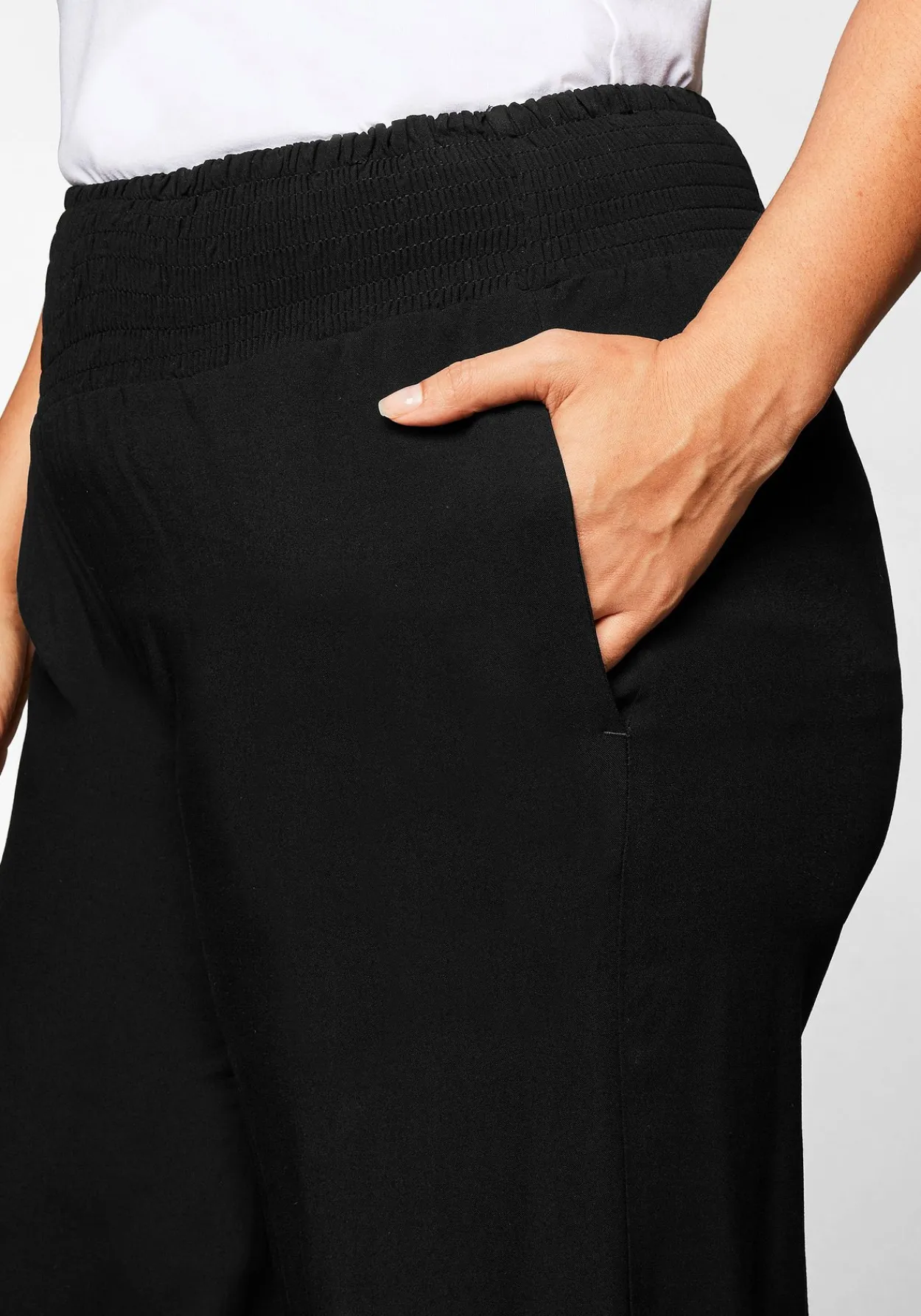 Weite Hose mit Smokbund, aus Viskose<sheego Discount