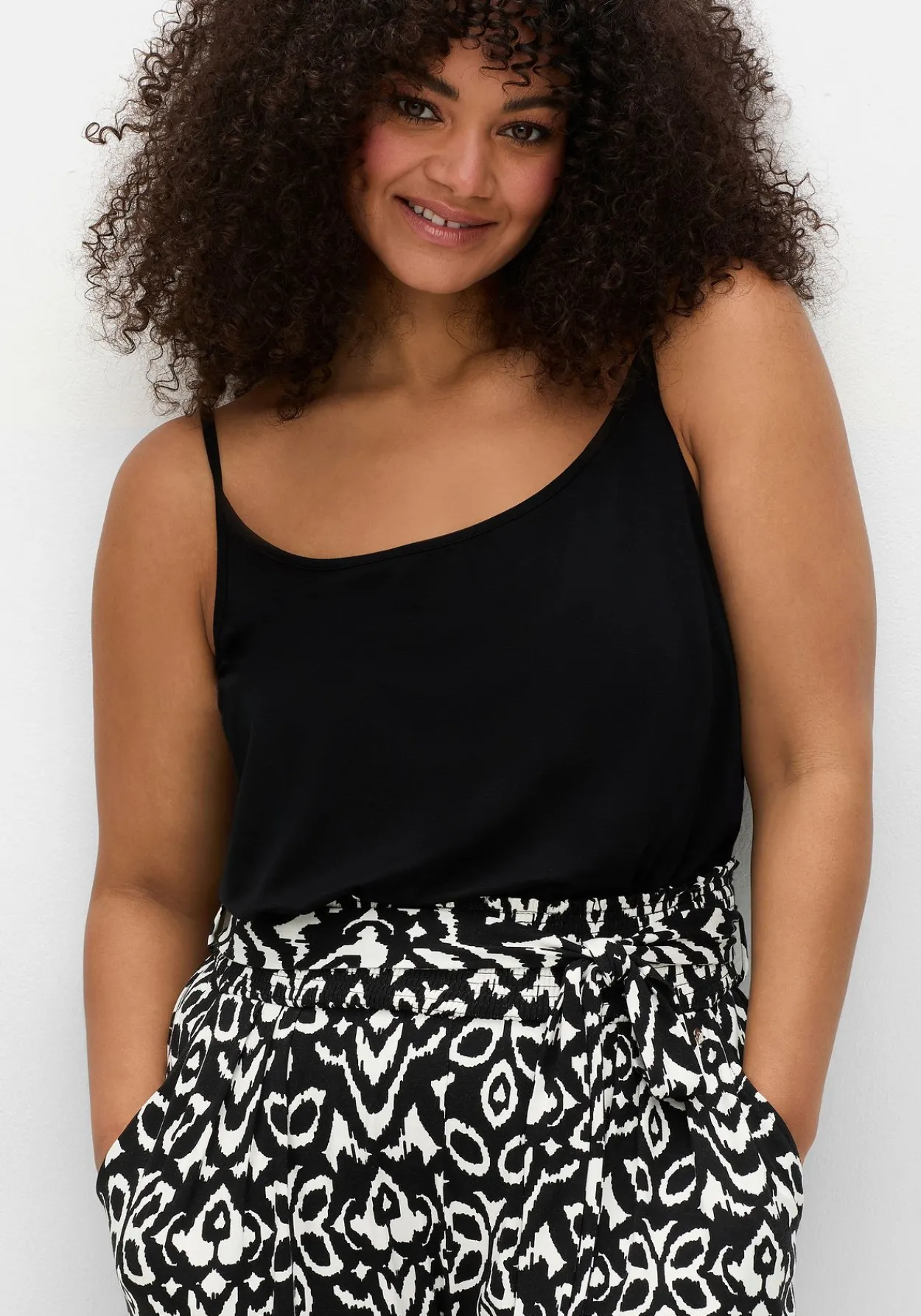 Weite 7/8-Hose mit Smokbund und Ethnoprint<sheego Online