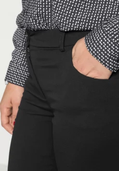 Weite Stretchhose mit Bügelfalte<sheego Best