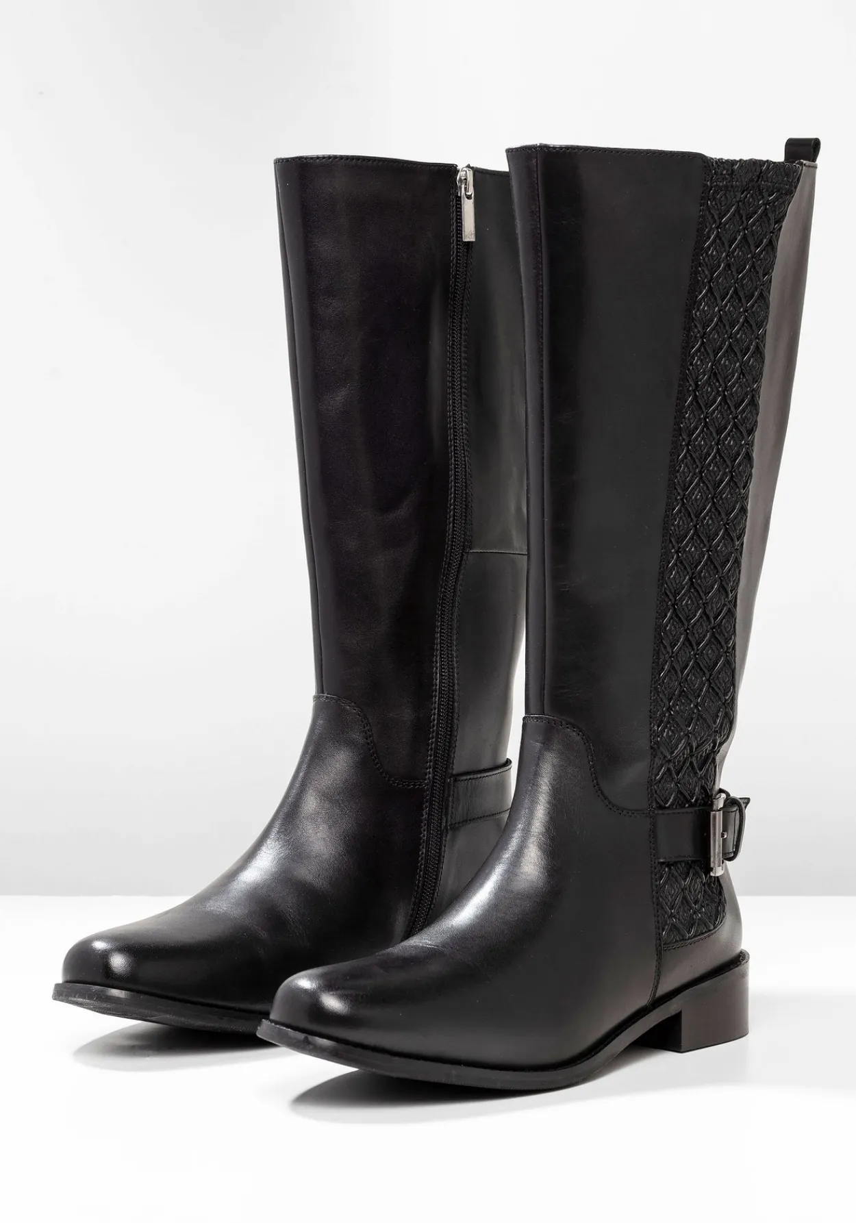 Weitschaftstiefel aus Leder, mit Schnallenbändern<sheego Discount