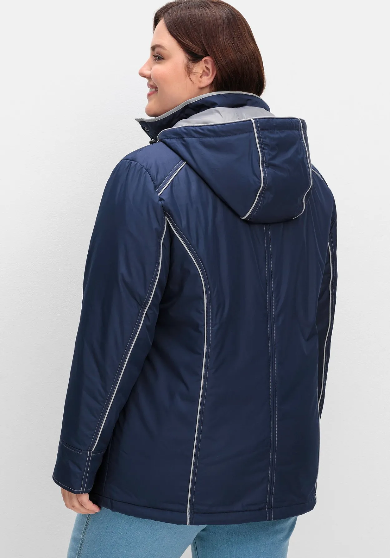Wind- und wasserabweisende Funktionsjacke<sheego Sale